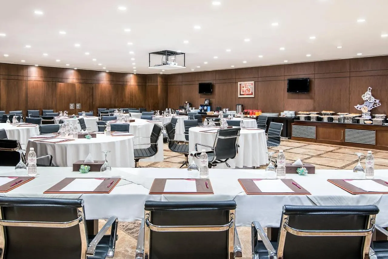 Crowne Plaza Madinah By Ihg Hotel Medina